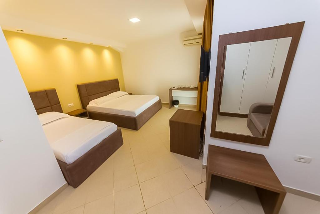 גולם Atrium Deluxe Resort מראה חיצוני תמונה